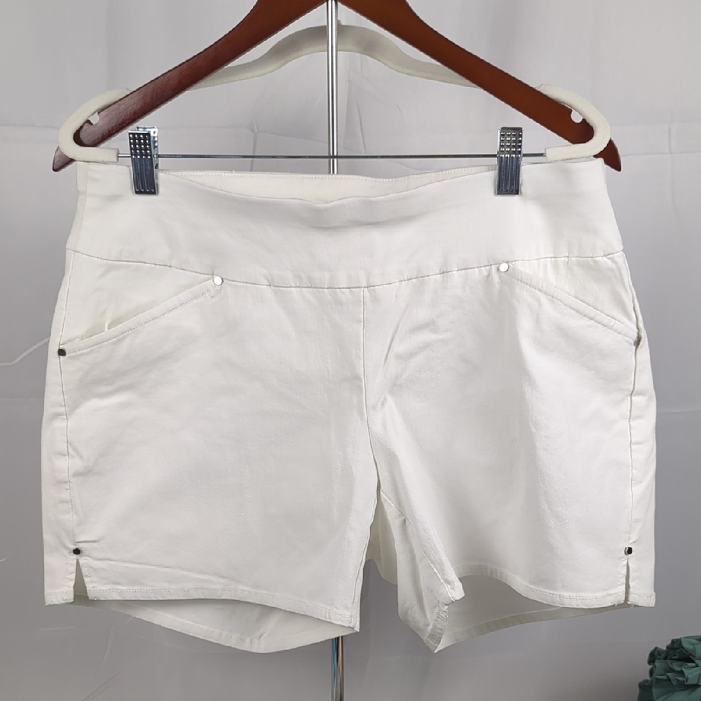 INC International Concepts Women's White Shorts